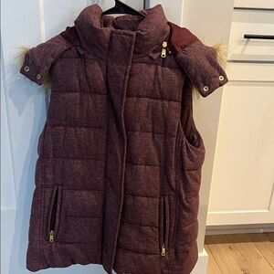 Banana Republic Quilted Hooded Puffer Vest - Maroon